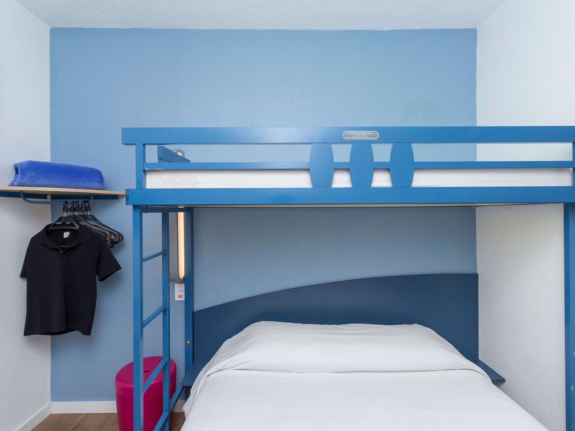 Ibis Budget Curitiba Centro エクステリア 写真